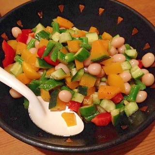 真珠豆のコロコロ彩りサラダ